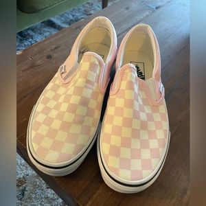checkered classic slip on vans size 7 US Women